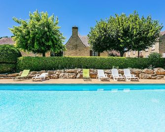 Pet Friendly Apartment - Saint-Crépin-et-Carlucet - Piscina