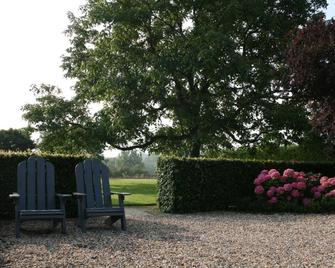 Rue Haute by M&M 4 sterren bed en breakfast vlakbij Maastricht - Eben Emael - Innenhof