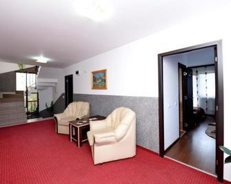 Pensiunea Beatrice - Vatra Dornei - Huiskamer