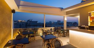 Lozenge Hotel - Athen - Balkon