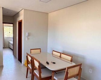 Apart Hotel Home Trancoso - Trancoso - Comedor