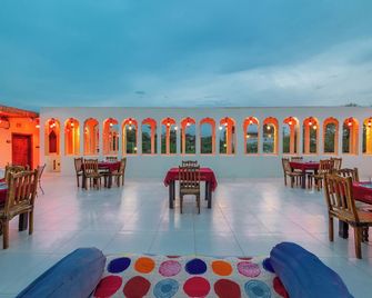 Hotel Shahi Palace Mandawa - Mandāwa - Restaurante