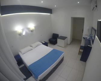 Asty Hotel - Nikozja - Sypialnia