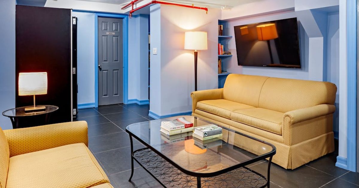 Central Park West Hostel from $46. New York Hotel Deals & Reviews - KAYAK