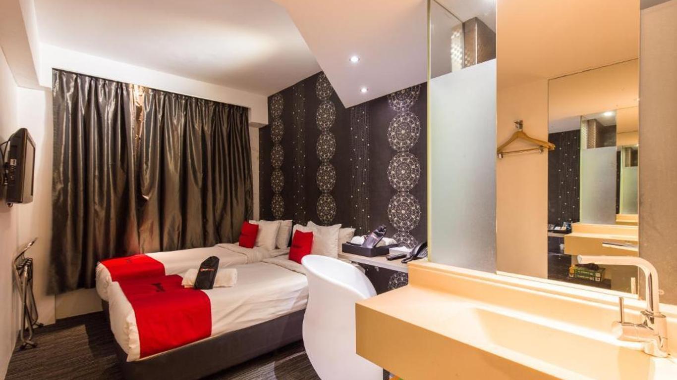 RedDoorz Hotel Plus @ Little India