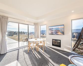 Supernova B -2 Bedrooms - Lake Tekapo - Essbereich