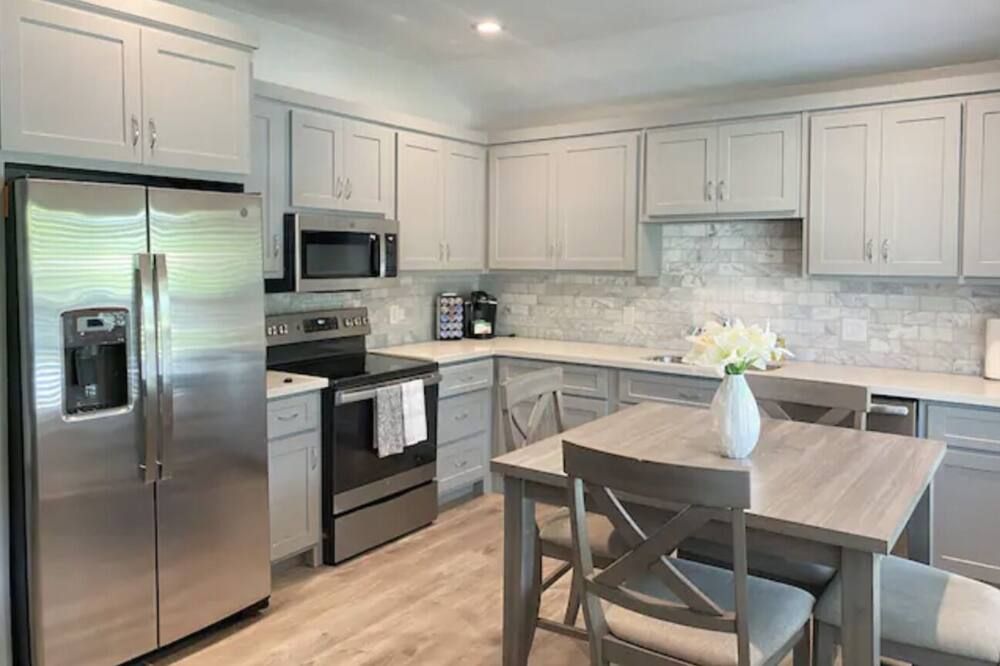 Craftsman-Style Home near Downtown - דאלאס - מטבח
