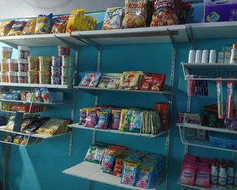 Pierside Inn - Cebu City - Shop