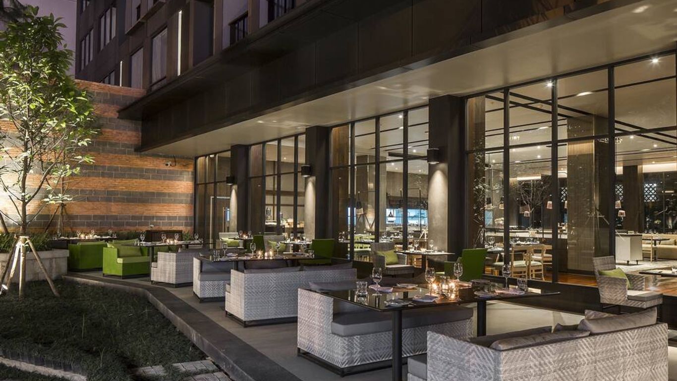 يو نيمان تشيانغ ماي