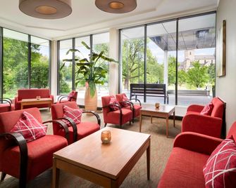 Leonardo Hotel Düsseldorf City Center - Düsseldorf - Lounge