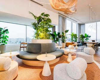 Mövenpick hotel Brussels Airport - Zaventem - Lobby