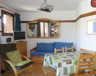 Appartement Sur Les Pistes - Les Belleville - Comedor