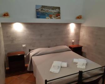 Palazzo Dei Corsari - טרפאני - חדר שינה