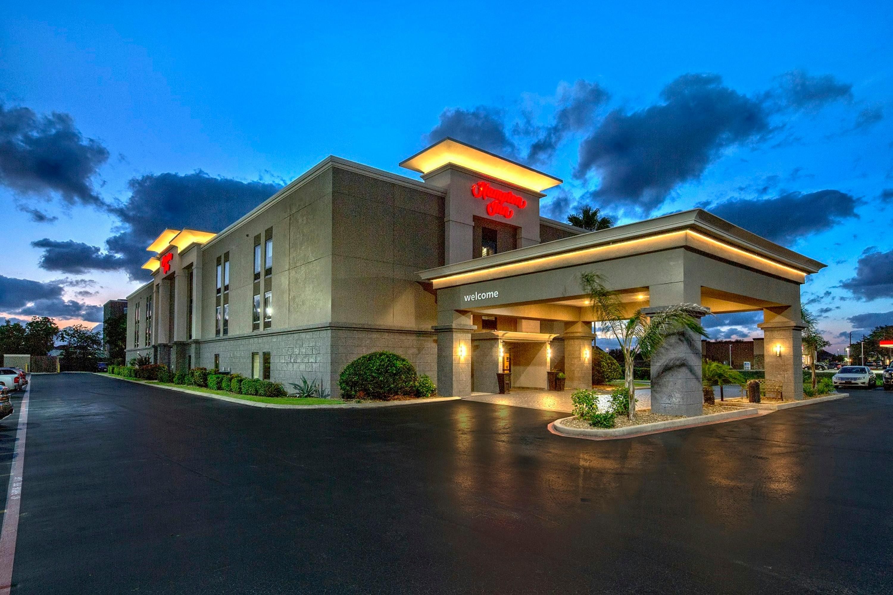 Hampton Inn Houston-Baytown - Baytown - Toà nhà