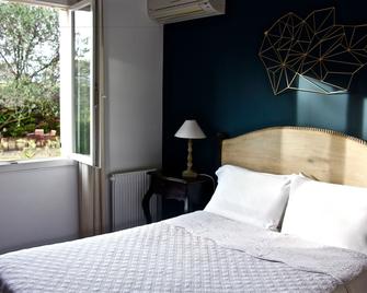 Hotel Les Oliviers - Draguignan - Slaapkamer
