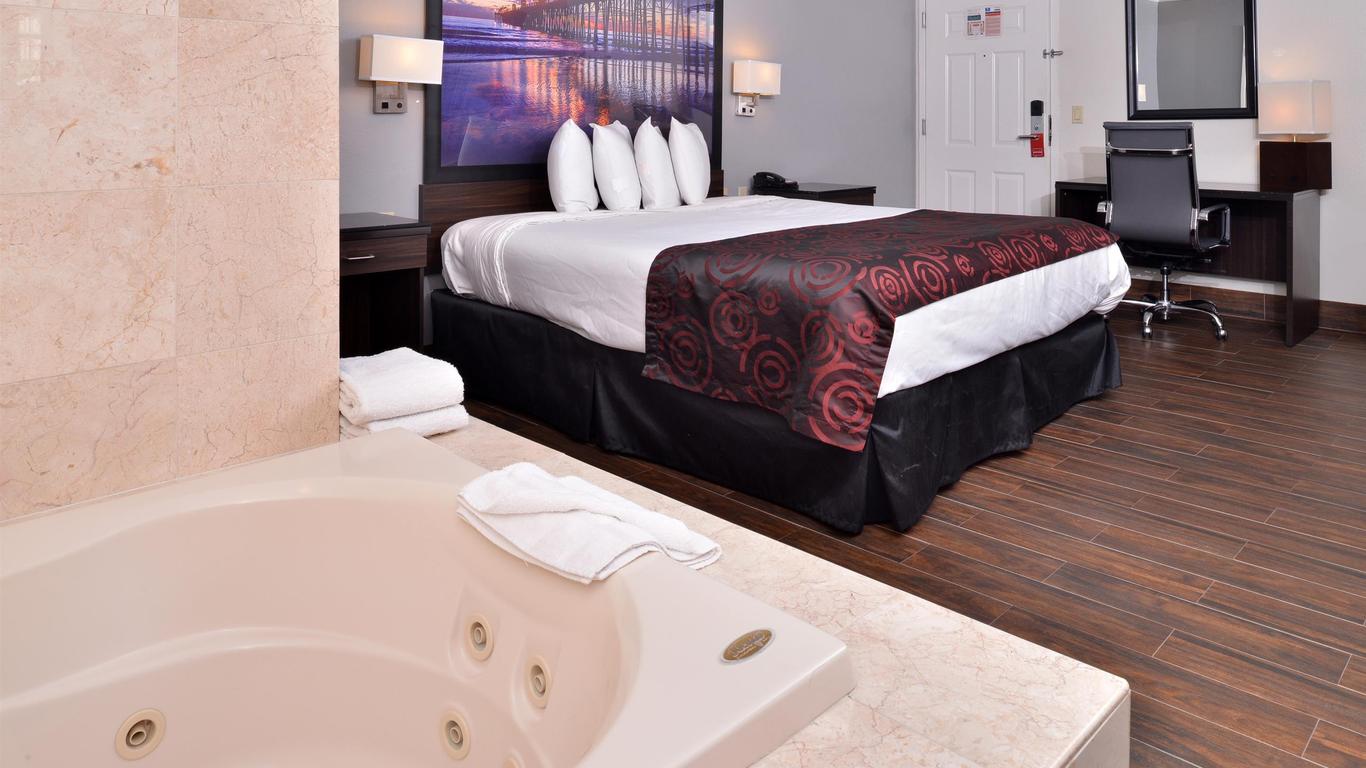 أميريكاس بست فاليو إن هوليوود