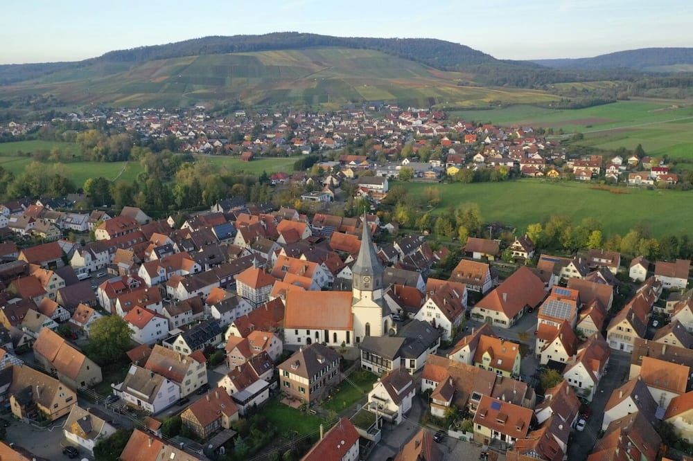 Landidyll Hotel Lamm - Mühlacker - Außenansicht