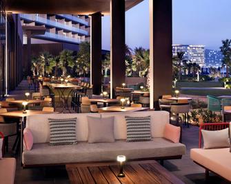 Mövenpick Resort Al Marjan Island - Ras al Khaimah - Bar