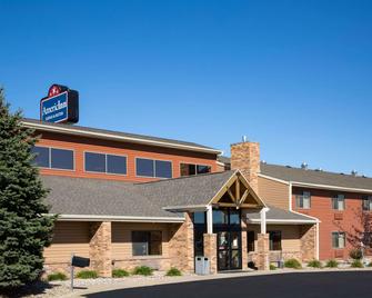 AmericInn by Wyndham Sioux City - Sioux City - Building