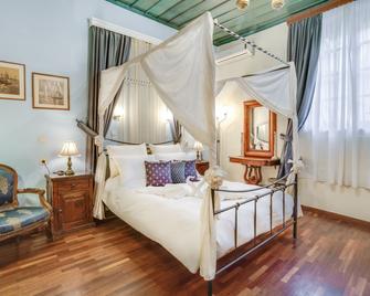 Casa Leone Hotel - Chania - Schlafzimmer