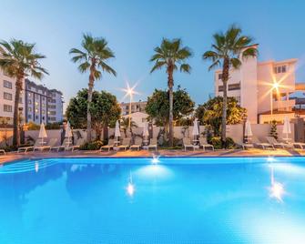 Motto Premium Hotel&Spa - Marmaris - Pool
