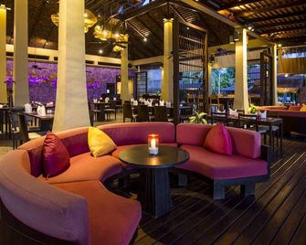 Tui Blue The Passage Samui Pool Villas With Private Beach Resort - Ko Samui - Lounge