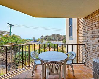 Cabarita Beachfront Apartments - Cabarita Beach - Balcony