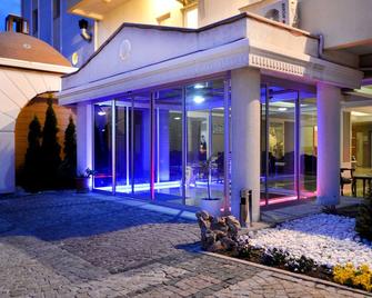 Docs Hotel Thermal Clinic - Haymana - Будівля