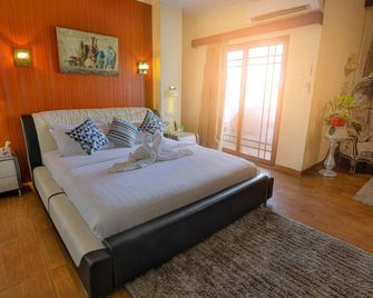 Hotel Essencia - Dumaguete City