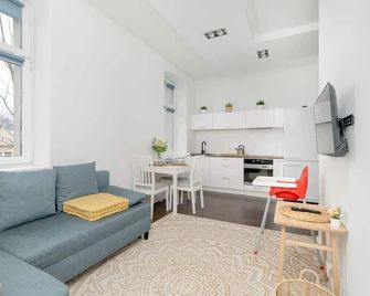 Bright And Cosy Apartments In Poznan By - Posnania - Cocina