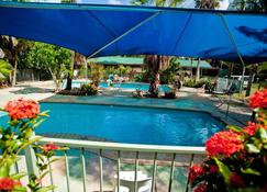 Lani's Holiday Island - Forster - Pool