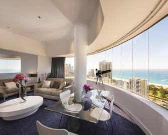 Sofitel Gold Coast Broadbeach - Broadbeach - Living room