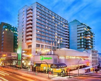 Holiday Inn Vancouver-Centre (Broadway) By IHG - Vancouver - Building