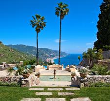 The Ashbee Hotel