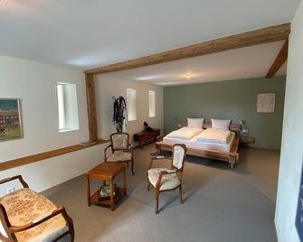 Hotel Restaurant Croix Blanche - Mont-Vully - Chambre