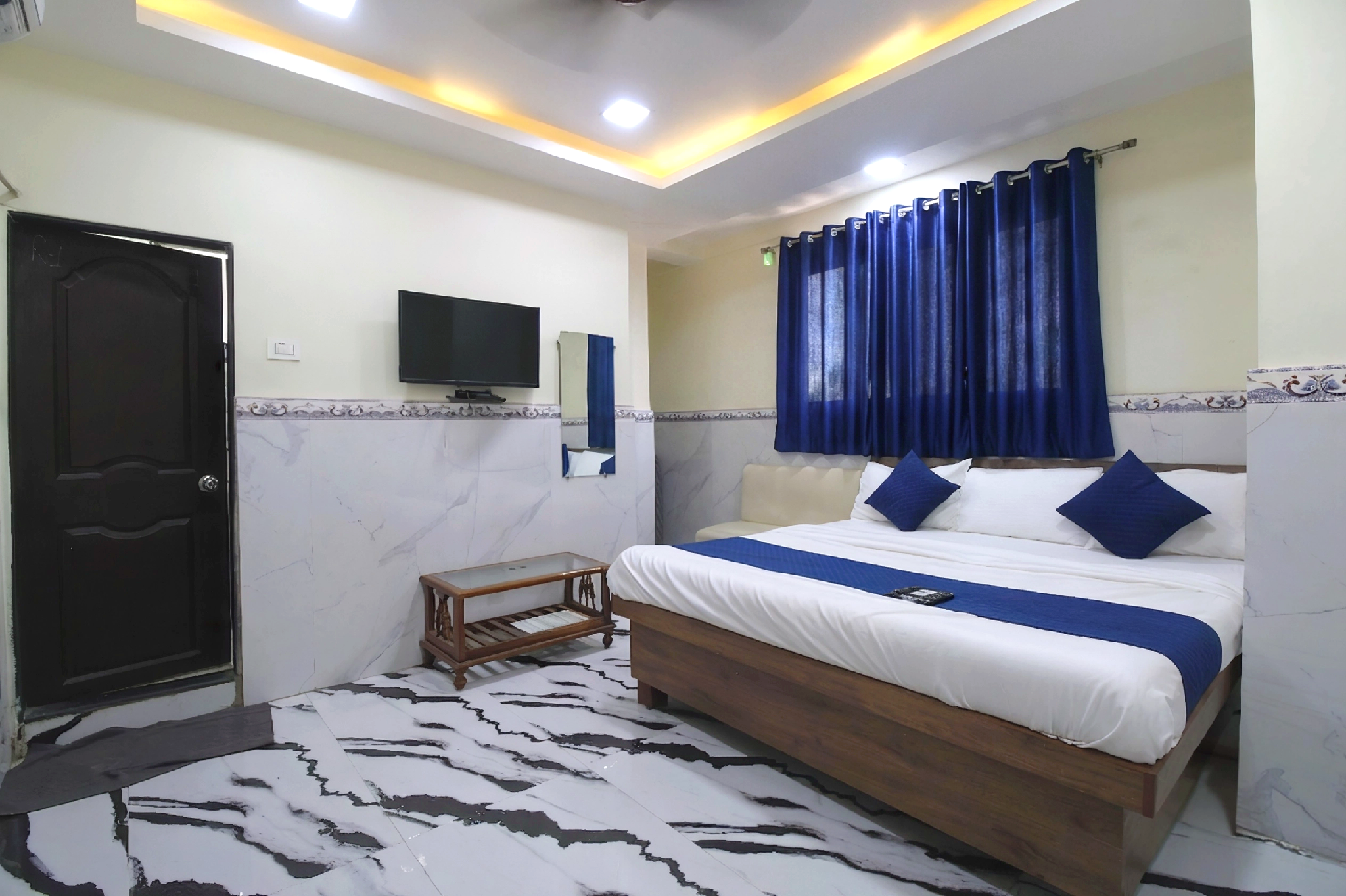 Hotel Sai Bansi - נבי מומבאי - חדר שינה