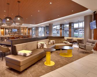 SpringHill Suites by Marriott Coralville - Coralville - Σαλόνι
