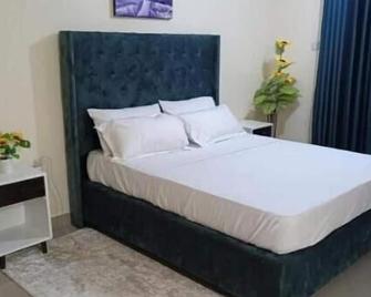 Khalisee homes 1 BDR apartment - Kilifi - Bedroom