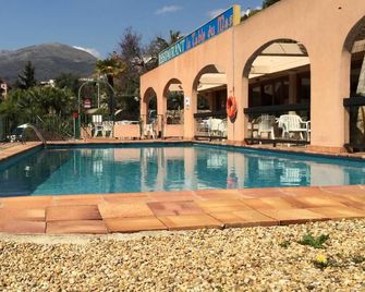 Mas de Vence - Hotel-Restaurant - Vence - Zwembad