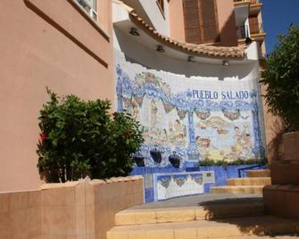 Apartamentos Pueblo Salado - Puerto de Mazarrón
