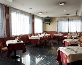 Hotel Serenella - Gazzaniga - Restaurante