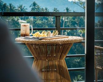 Magarra Hotel - Orani - Balcony