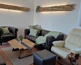 Détente au bord du Loir - Spa Sauna - Gîte 3 - Saint-Rimay - Sala de estar