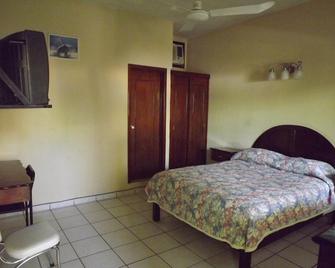 Hotel Cosmos - Tamasopo - Bedroom