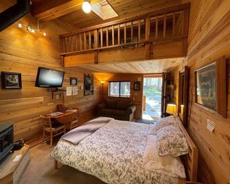 Holly's Place - South Lake Tahoe - Bedroom