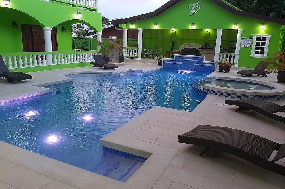 Pesheres Inn & Spa - Bon Accord Village - בריכה