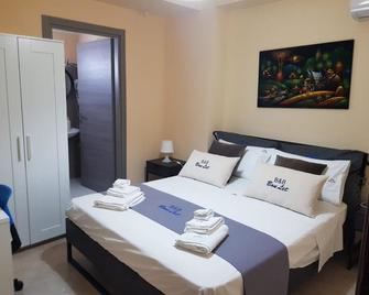 B&B Bonlet - Messina - Schlafzimmer
