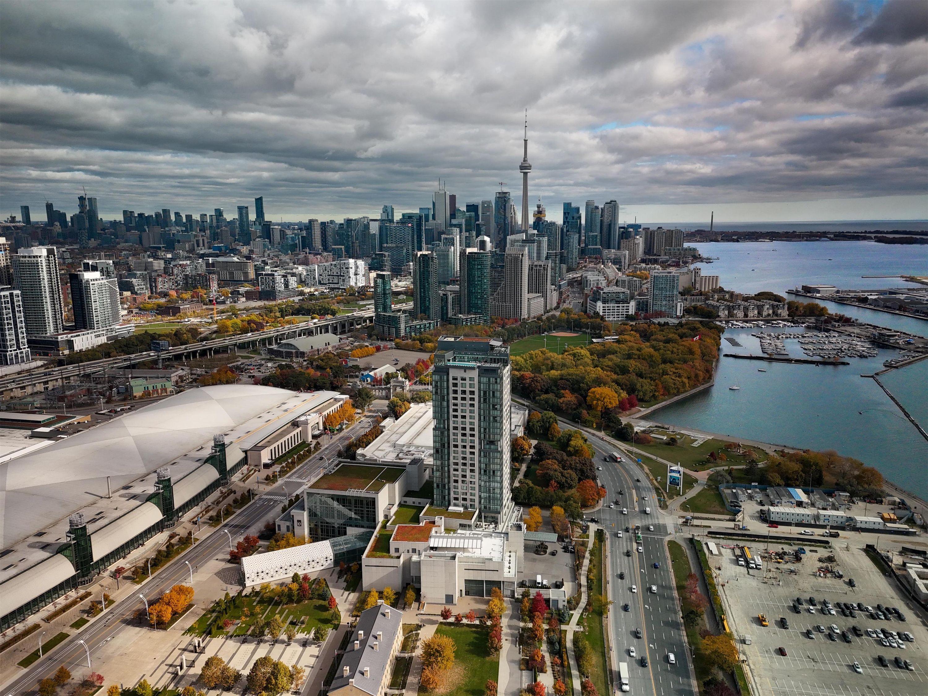 Hotel X Toronto, a Destination by Hyatt Hotel - טורונטו - בניין