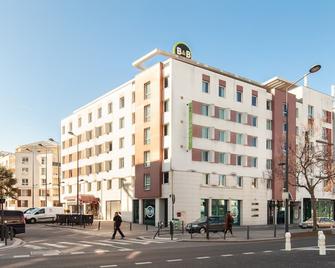 B&B HOTEL Paris Saint-Denis Pleyel - Saint-Denis - Building