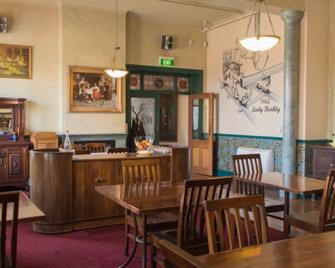 Victoria Railway Hotel - Invercargill - Restaurant